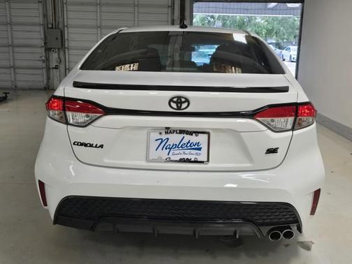 Super White 2021 Toyota Corolla SE