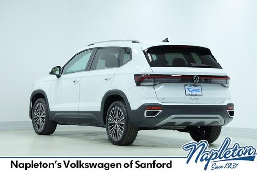 2025 Volkswagen Taos SE