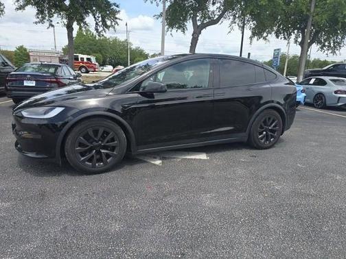 Black 2024 Tesla Model X Base