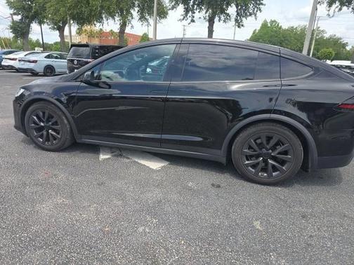 Black 2024 Tesla Model X Base