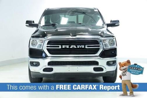 Diamond Black Crystal Pearlcoat 2021 RAM 1500 Big Horn