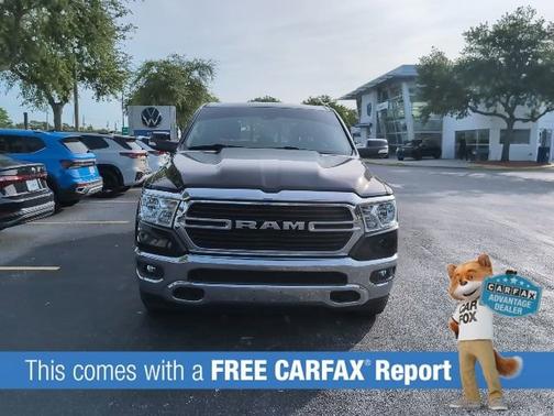 Diamond Black Crystal Pearlcoat 2021 RAM 1500 Big Horn