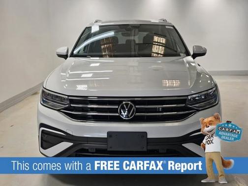 White 2022 Volkswagen Tiguan SE
