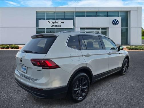 White 2022 Volkswagen Tiguan SE