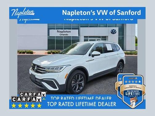 White 2022 Volkswagen Tiguan SE