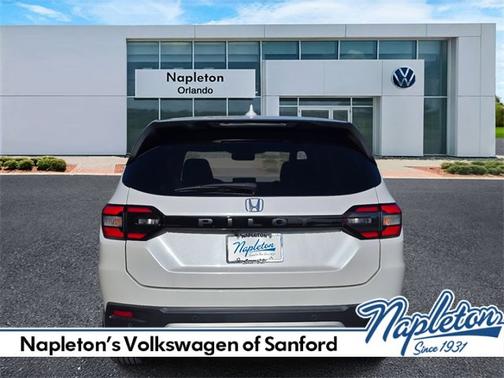 2024 Honda Pilot EX-L 7 Passenger