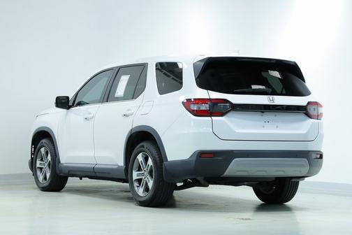 2024 Honda Pilot EX-L 7 Passenger