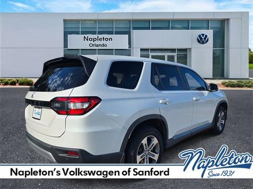 2024 Honda Pilot EX-L 7 Passenger