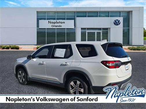 2024 Honda Pilot EX-L 7 Passenger