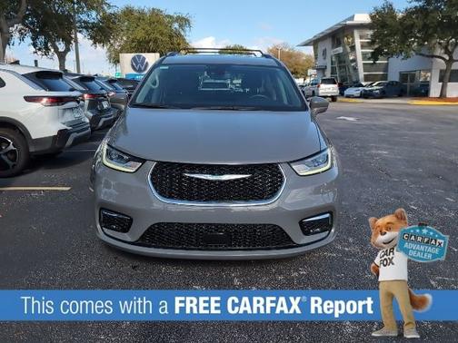 2021 Chrysler Pacifica Hybrid Touring L