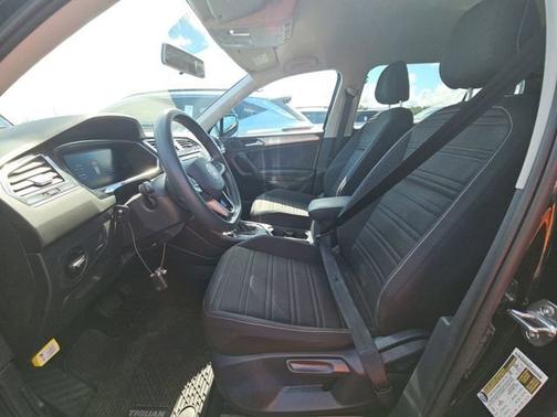 2022 Volkswagen Tiguan S