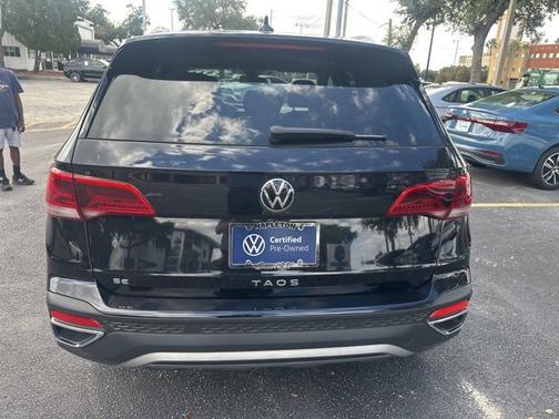 2022 Volkswagen Taos SE