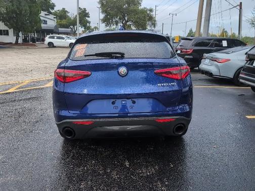 2022 Alfa Romeo Stelvio Sprint
