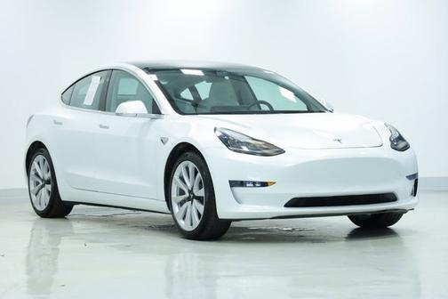 2020 Tesla Model 3 Standard Range Plus