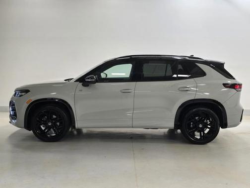 Sandstone 2026 Volkswagen Tiguan SE R-Line Black