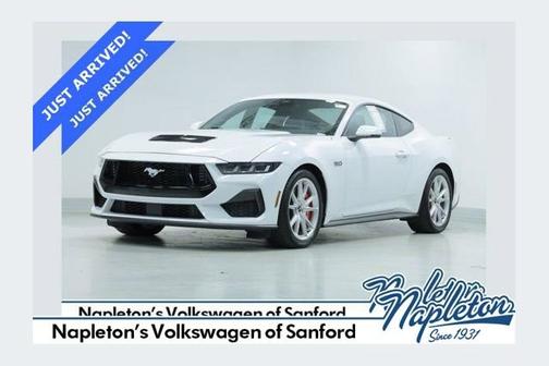 Oxford White 2024 Ford Mustang GT Premium