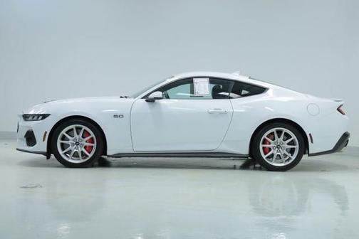 Oxford White 2024 Ford Mustang GT Premium