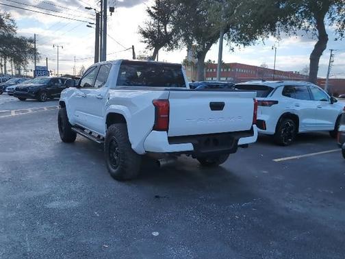 2024 Toyota Tacoma SR5
