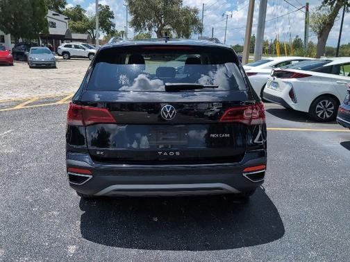 2022 Volkswagen Taos SE