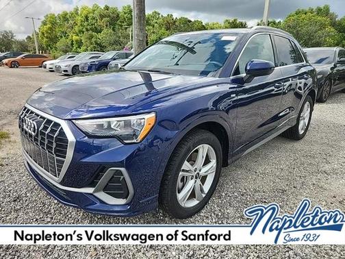 2022 Audi Q3 S line Premium