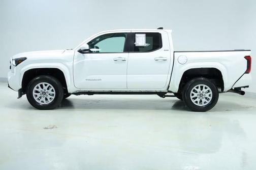 Ice 2025 Toyota Tacoma SR5