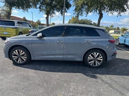 2023 Audi Q4 e-tron Premium Plus