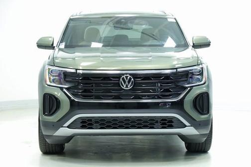 2026 Volkswagen Atlas Cross Sport 2.0T SEL