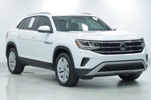 2022 Volkswagen Atlas Cross Sport 2.0T SE w/Technology