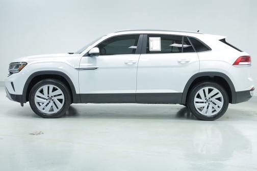 2022 Volkswagen Atlas Cross Sport 2.0T SE w/Technology