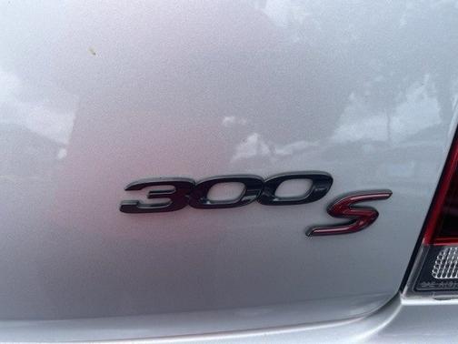 2022 Chrysler 300 S