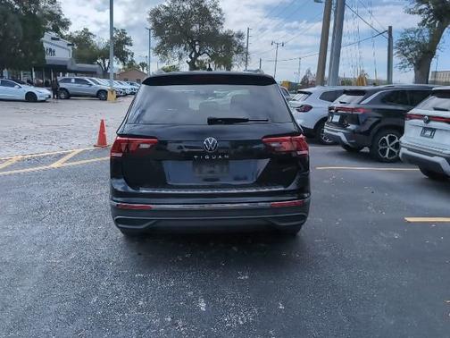 2022 Volkswagen Tiguan S