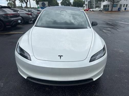 2024 Tesla Model 3 Base