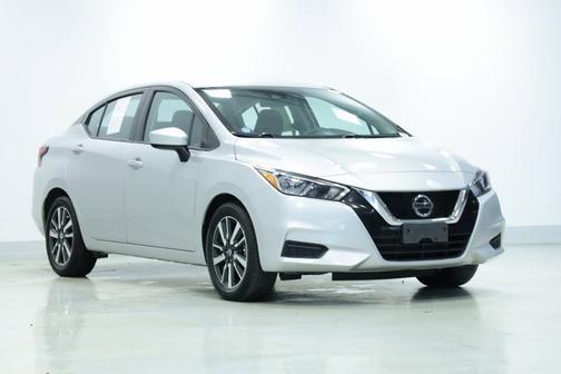 2022 Nissan Versa SV