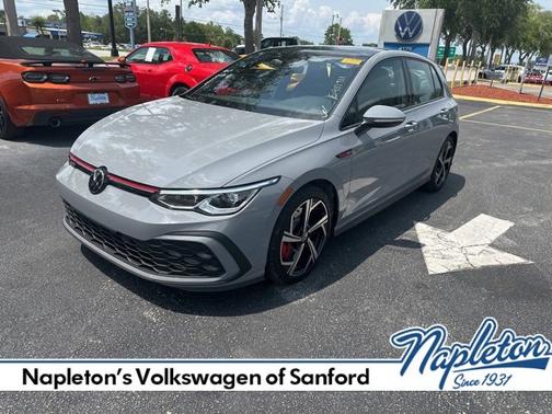 2024 Volkswagen Golf GTI SE