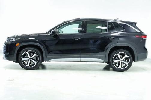 2025 Volkswagen Tiguan SE