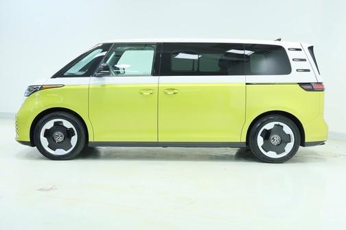 2025 Volkswagen ID. Buzz Pro S Plus