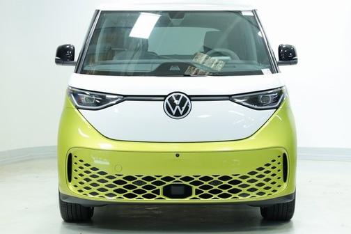 2025 Volkswagen ID. Buzz Pro S Plus