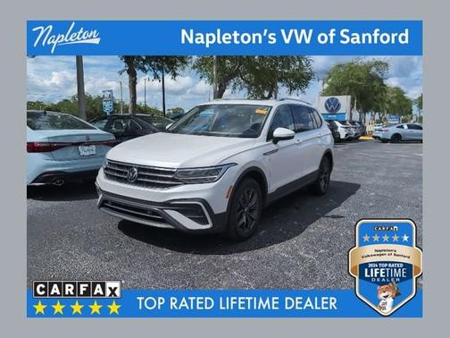 Opal White 2023 Volkswagen Tiguan SE