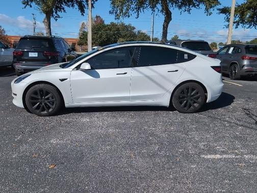 2023 Tesla Model 3 Base