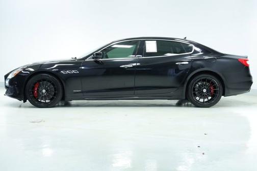 Nero 2017 Maserati Quattroporte GTS GranSport
