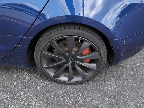 2020 Tesla Model 3 Performance