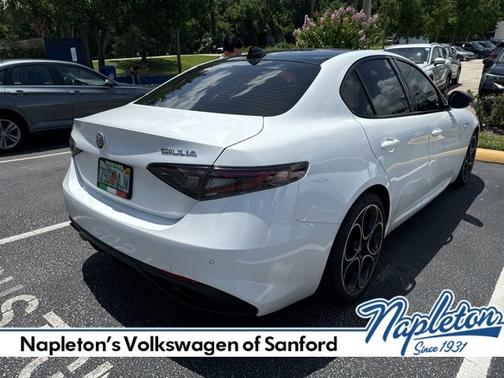 2024 Alfa Romeo Giulia Veloce