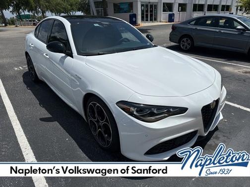 2024 Alfa Romeo Giulia Veloce