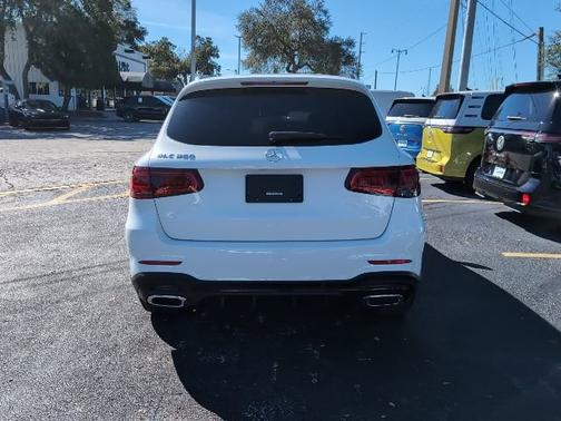 2022 Mercedes-Benz GLC 300 Base