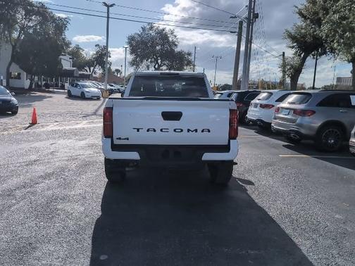 2024 Toyota Tacoma TRD Sport