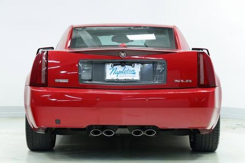 2004 Cadillac XLR Base