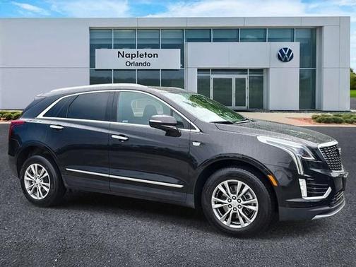 Stellar Black Metallic 2023 Cadillac XT5 AWD Premium Luxury