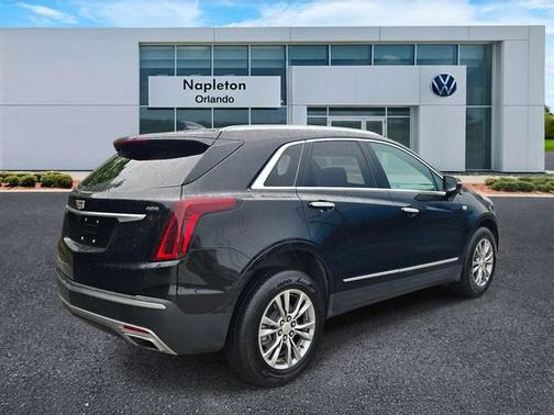 Stellar Black Metallic 2023 Cadillac XT5 AWD Premium Luxury