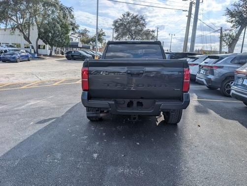 2024 Toyota Tacoma SR5