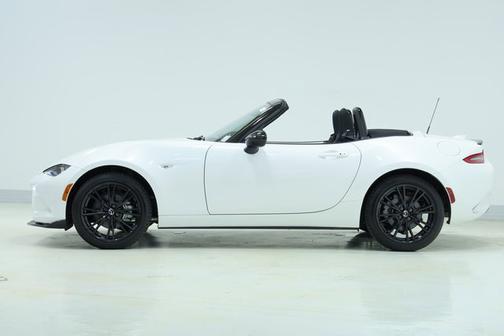 2024 Mazda MX-5 Miata Club